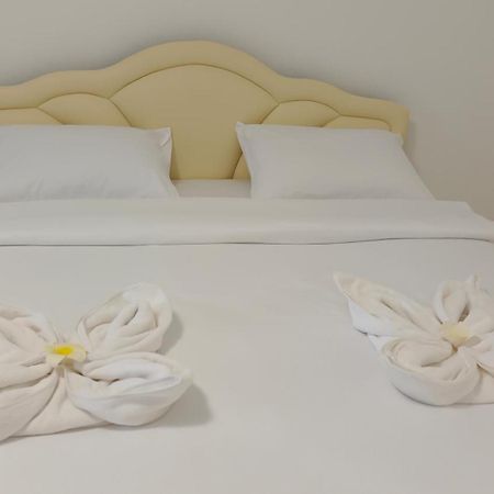 Batikseafood Airport & Room Ban Bo Sai Klang Екстериор снимка