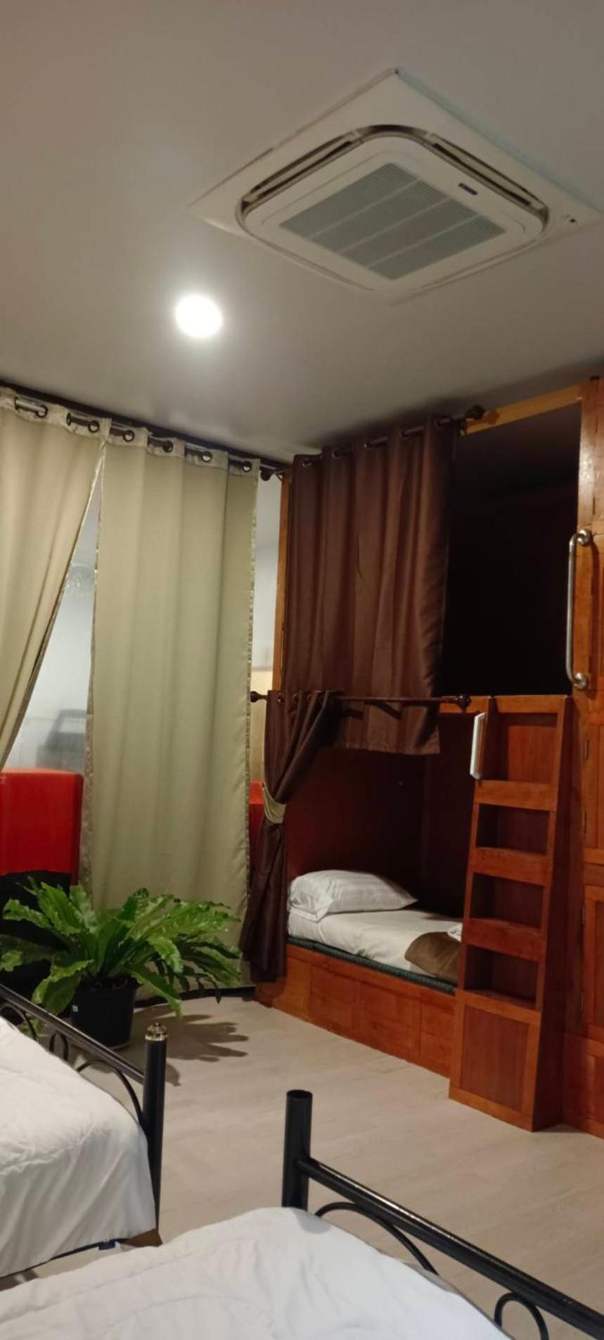 Batikseafood Airport & Room Ban Bo Sai Klang Екстериор снимка
