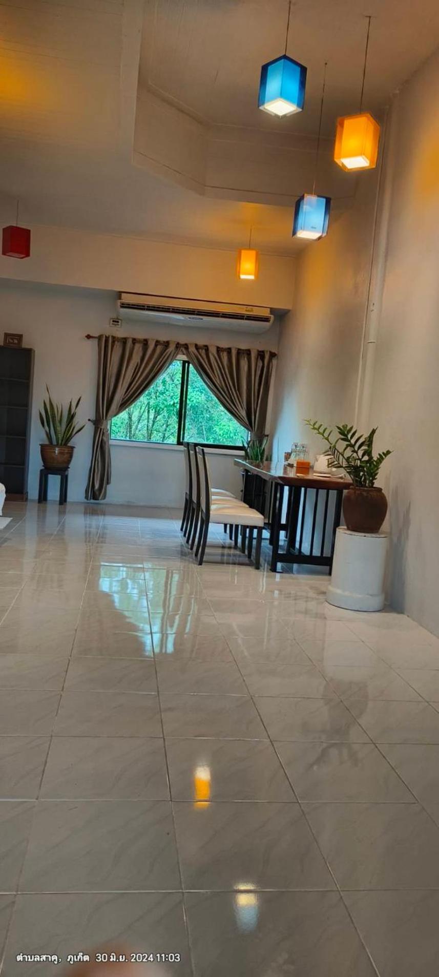 Batikseafood Airport & Room Ban Bo Sai Klang Екстериор снимка