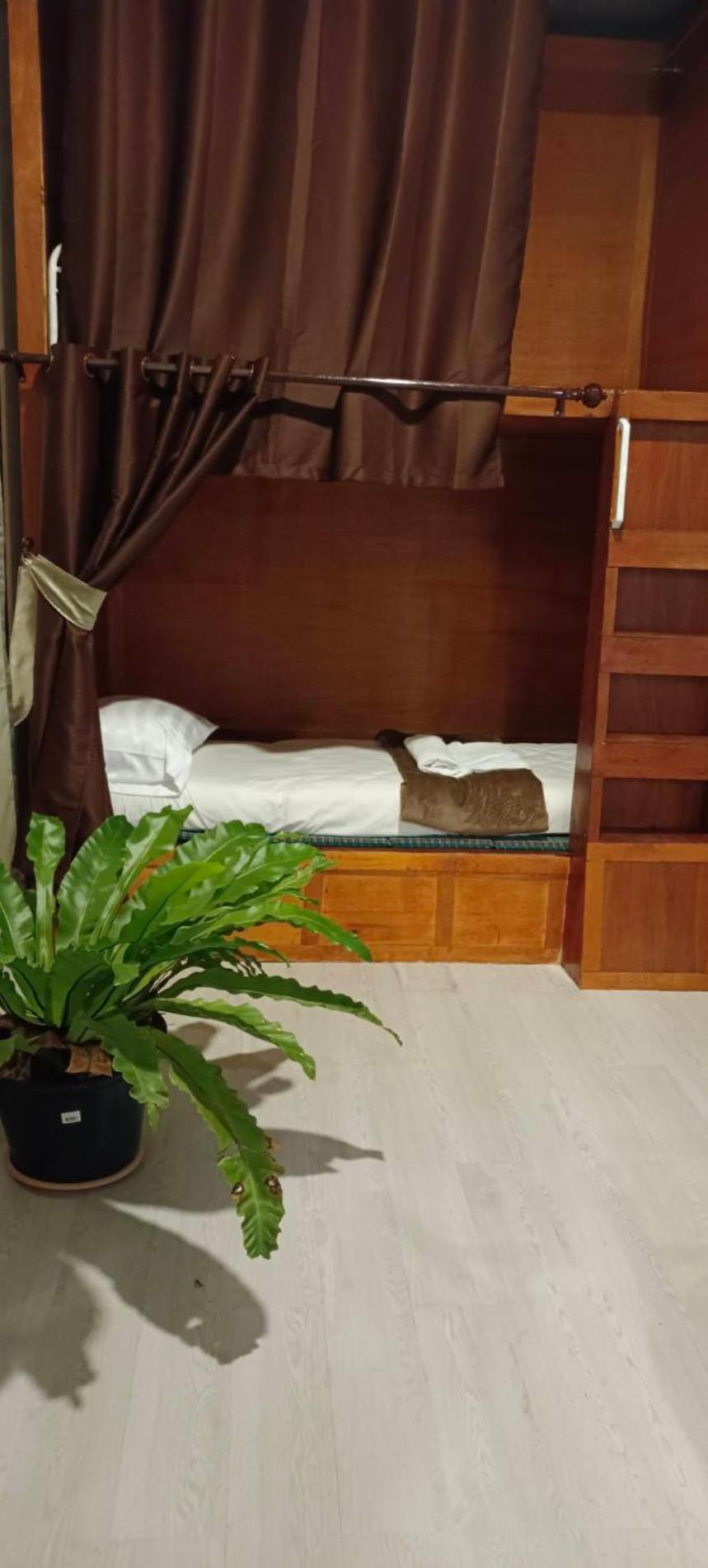 Batikseafood Airport & Room Ban Bo Sai Klang Екстериор снимка
