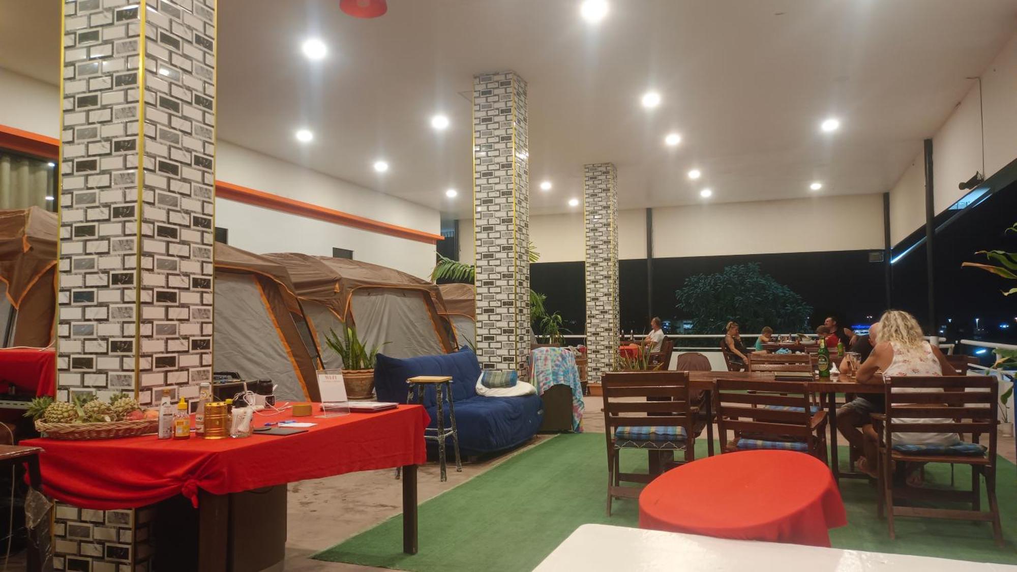 Batikseafood Airport & Room Ban Bo Sai Klang Екстериор снимка