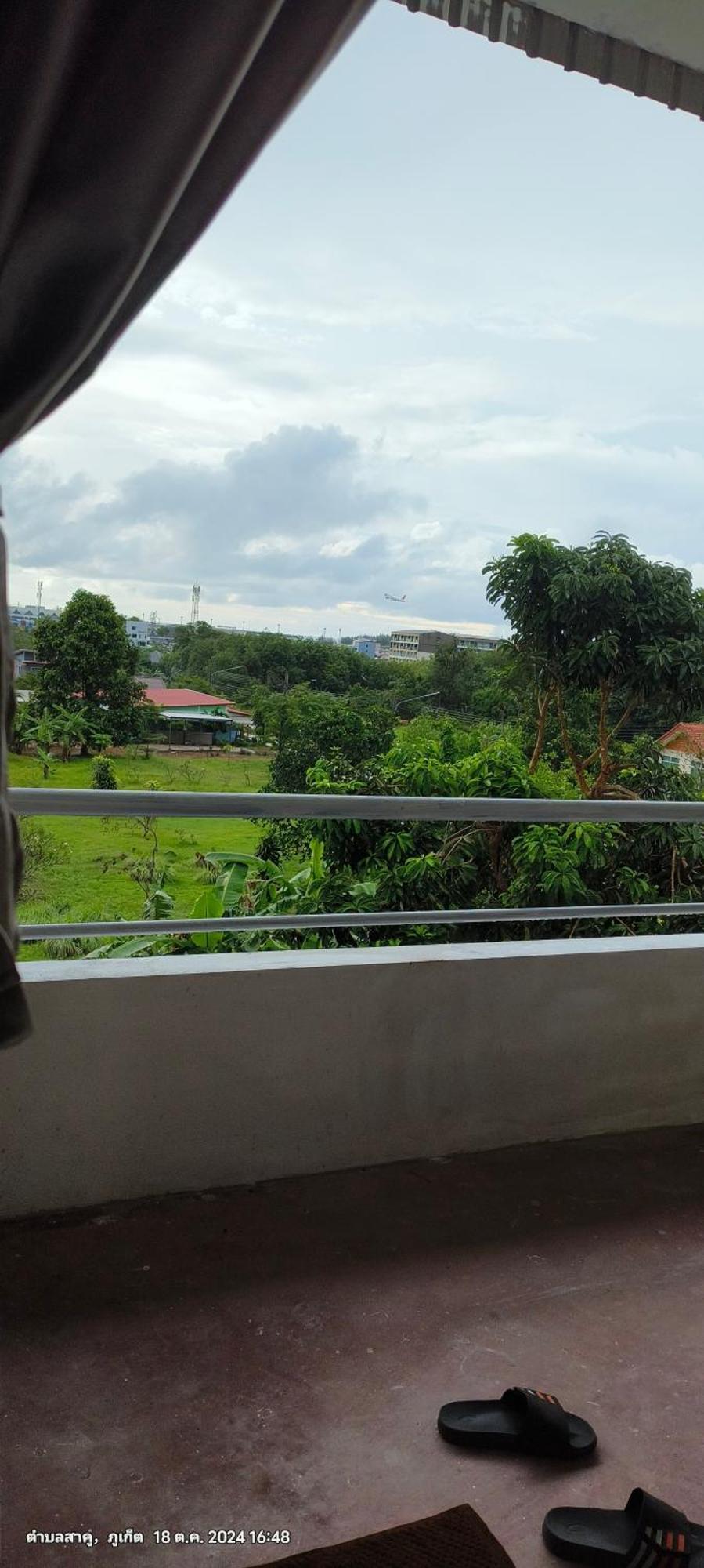 Batikseafood Airport & Room Ban Bo Sai Klang Екстериор снимка